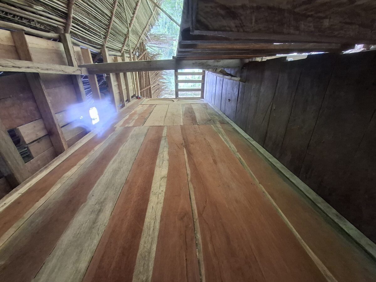 Pasillo de la cabaña