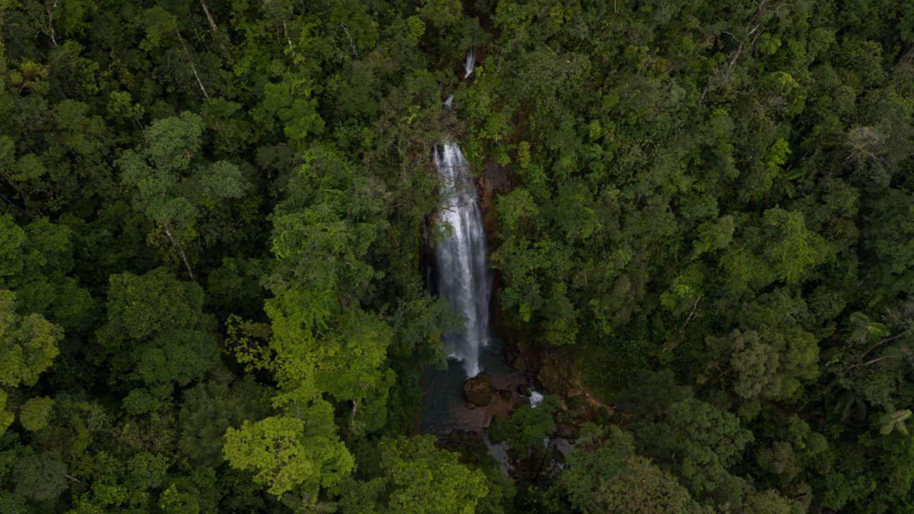 Vista aérea de la cascada de La Arenilla